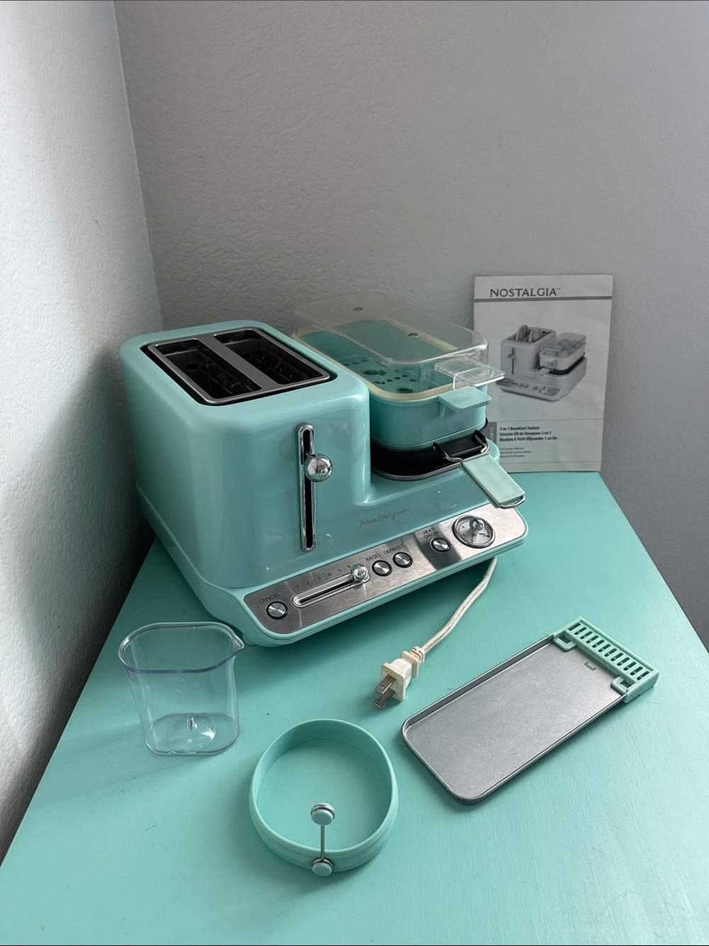 Nostalgia Classic Retro 3-in-1 Breakfast Station used, great condition. - Picture 5 of 17